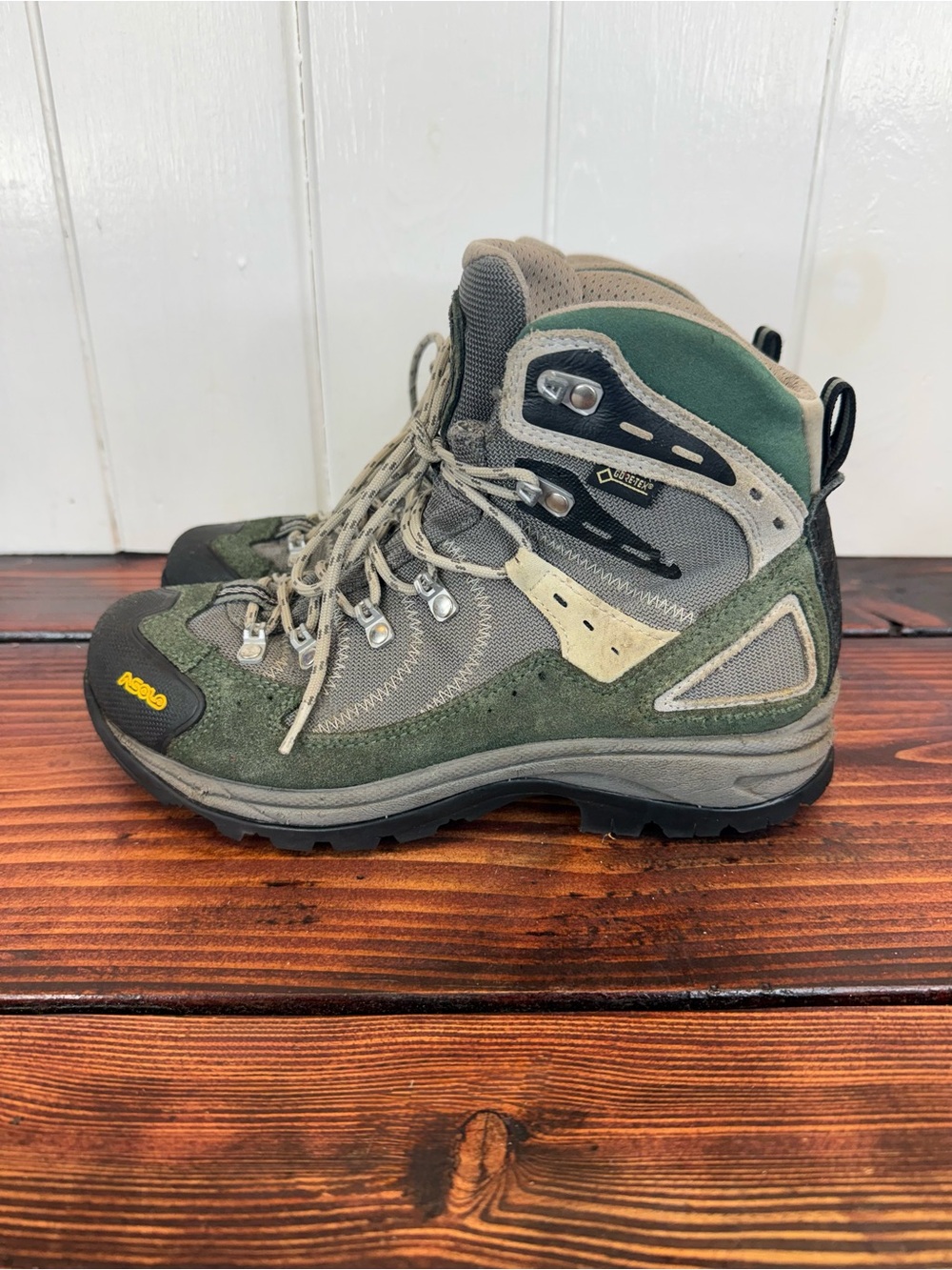 Asolo Women’s Fission GV Gore-Tex Vibram Hiking Boots Green Gray Size 8